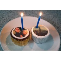 Photo cupcakes can even have room for candles