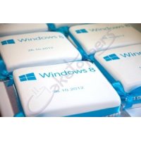 Microsoft celebrated the launch of Windows 8 with several logo cakes
