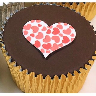 Single Heart Valentines Day Cupcake